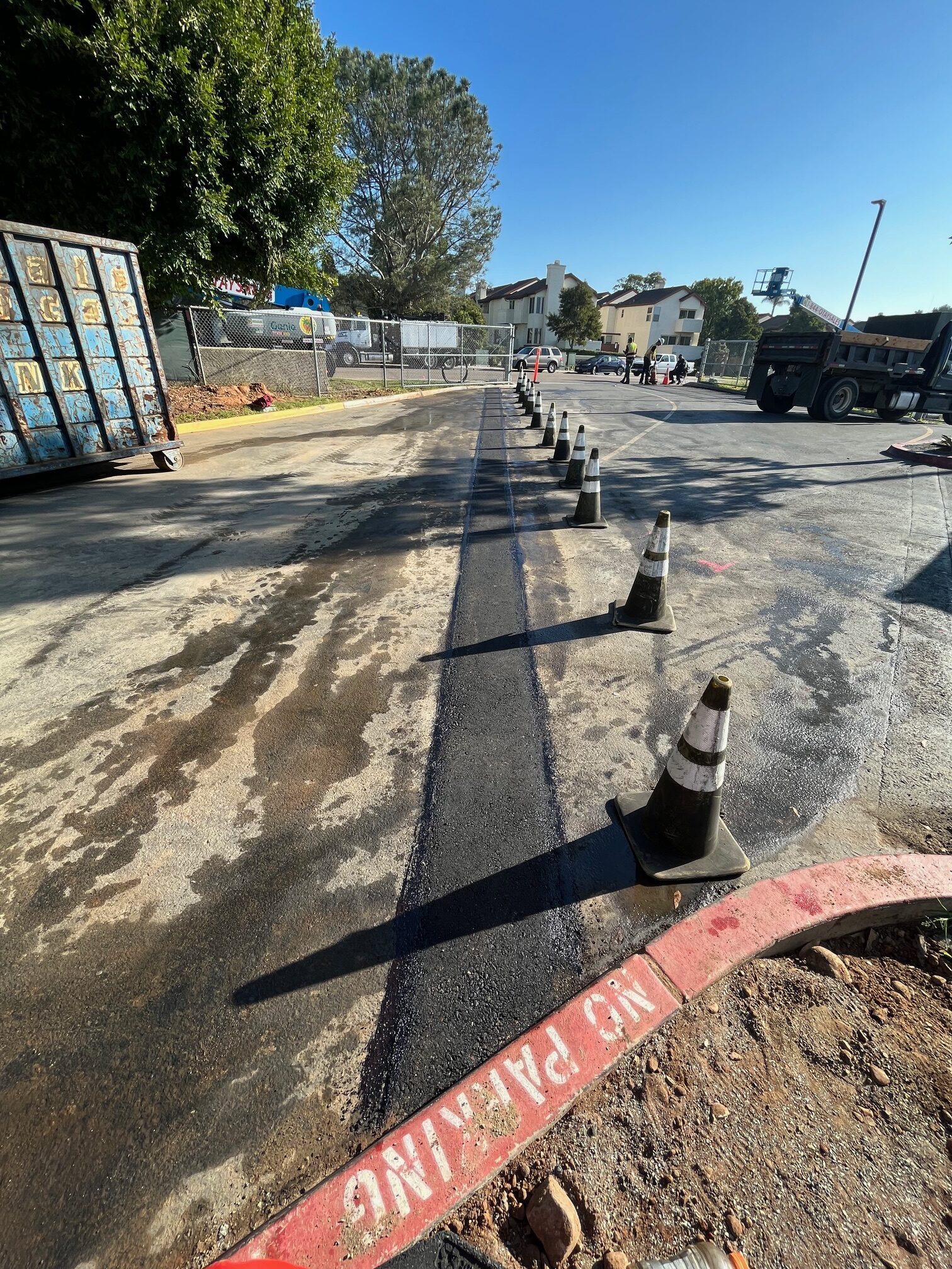 Asphalt paving and maintenance Services